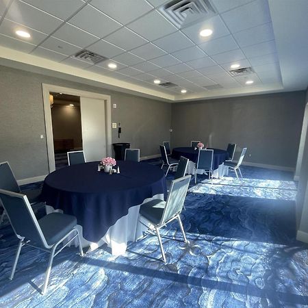 Hilton Dallas/Rockwall Lakefront Hotel מראה חיצוני תמונה