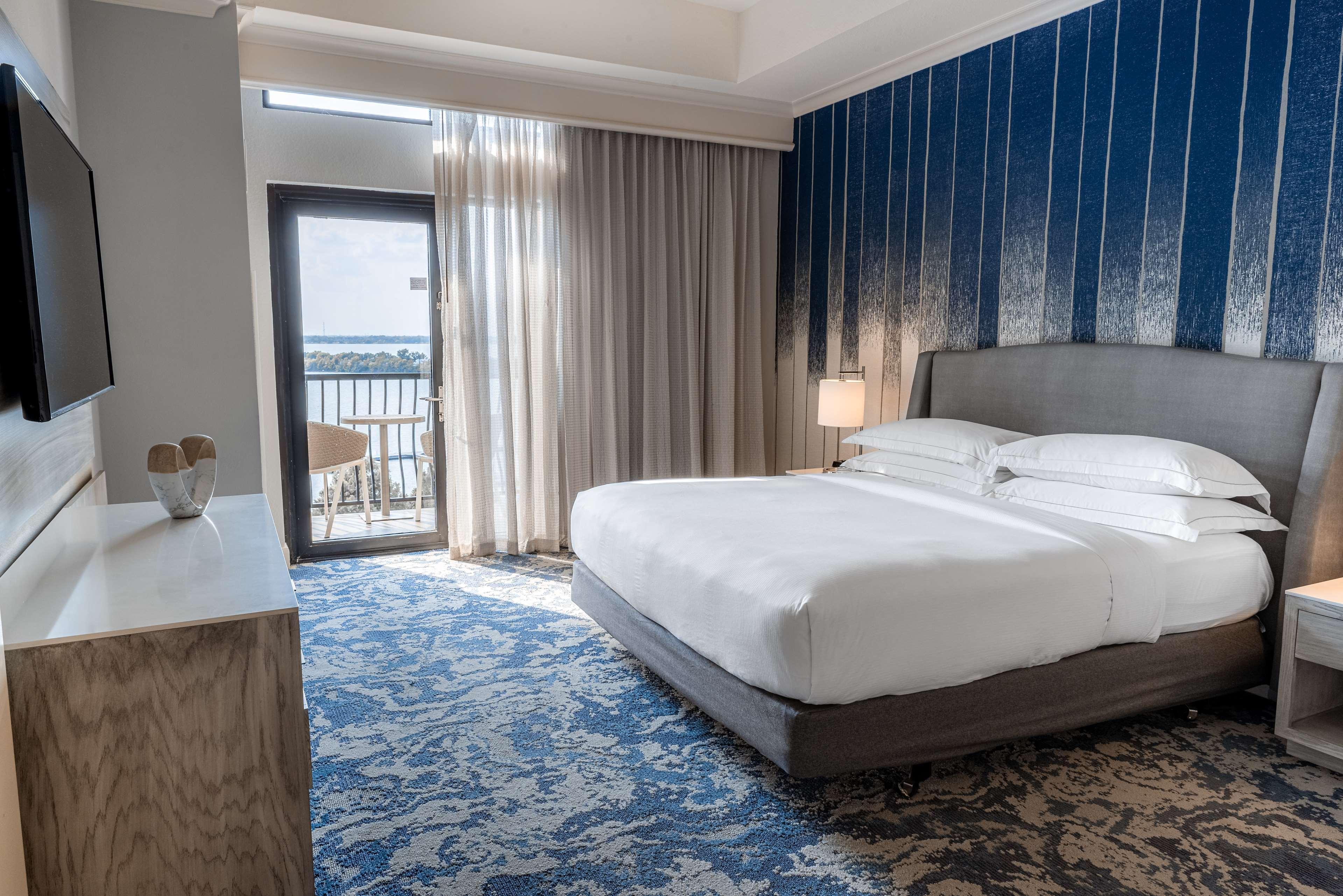 Hilton Dallas/Rockwall Lakefront Hotel מראה חיצוני תמונה