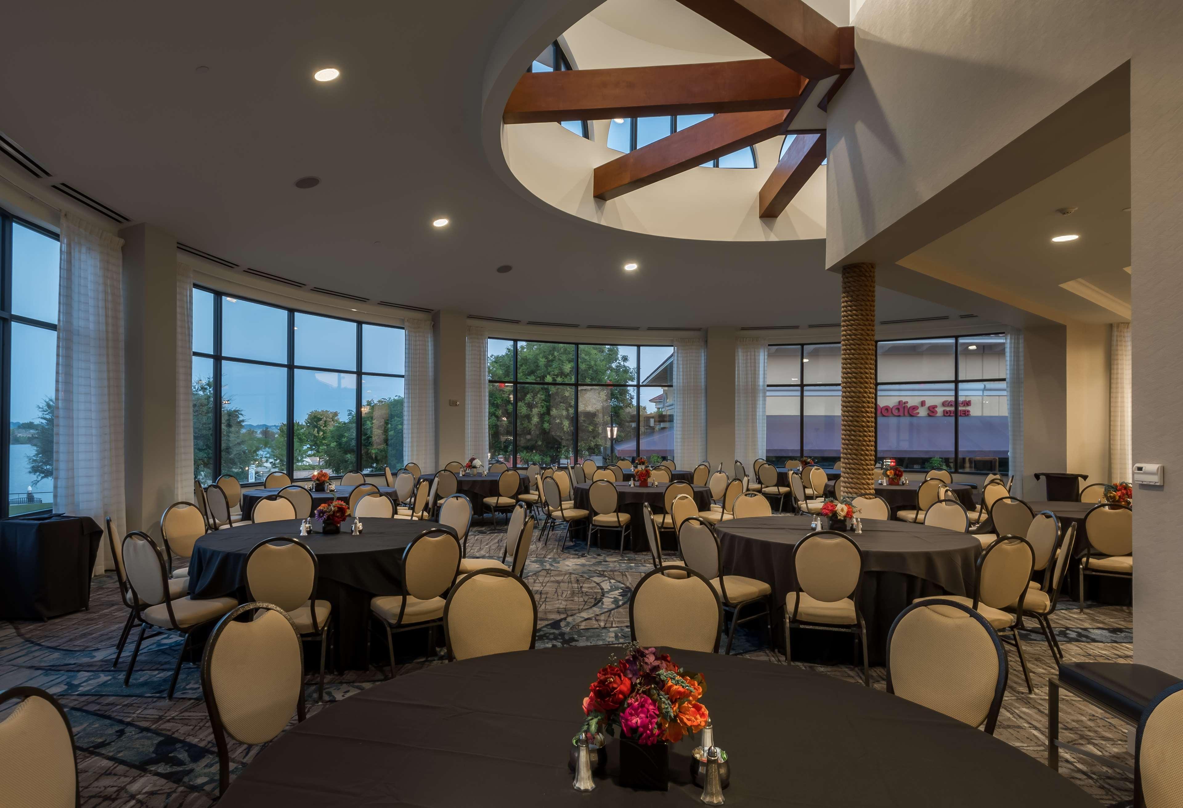 Hilton Dallas/Rockwall Lakefront Hotel מראה חיצוני תמונה