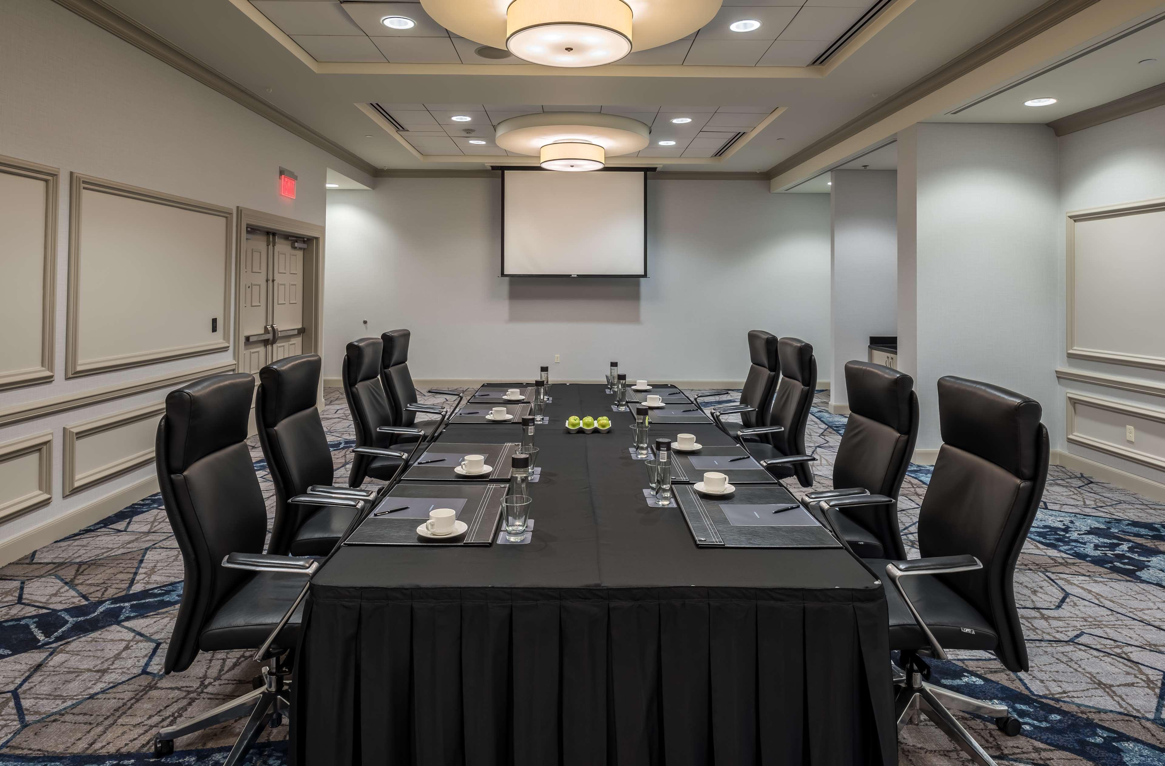Hilton Dallas/Rockwall Lakefront Hotel מראה חיצוני תמונה