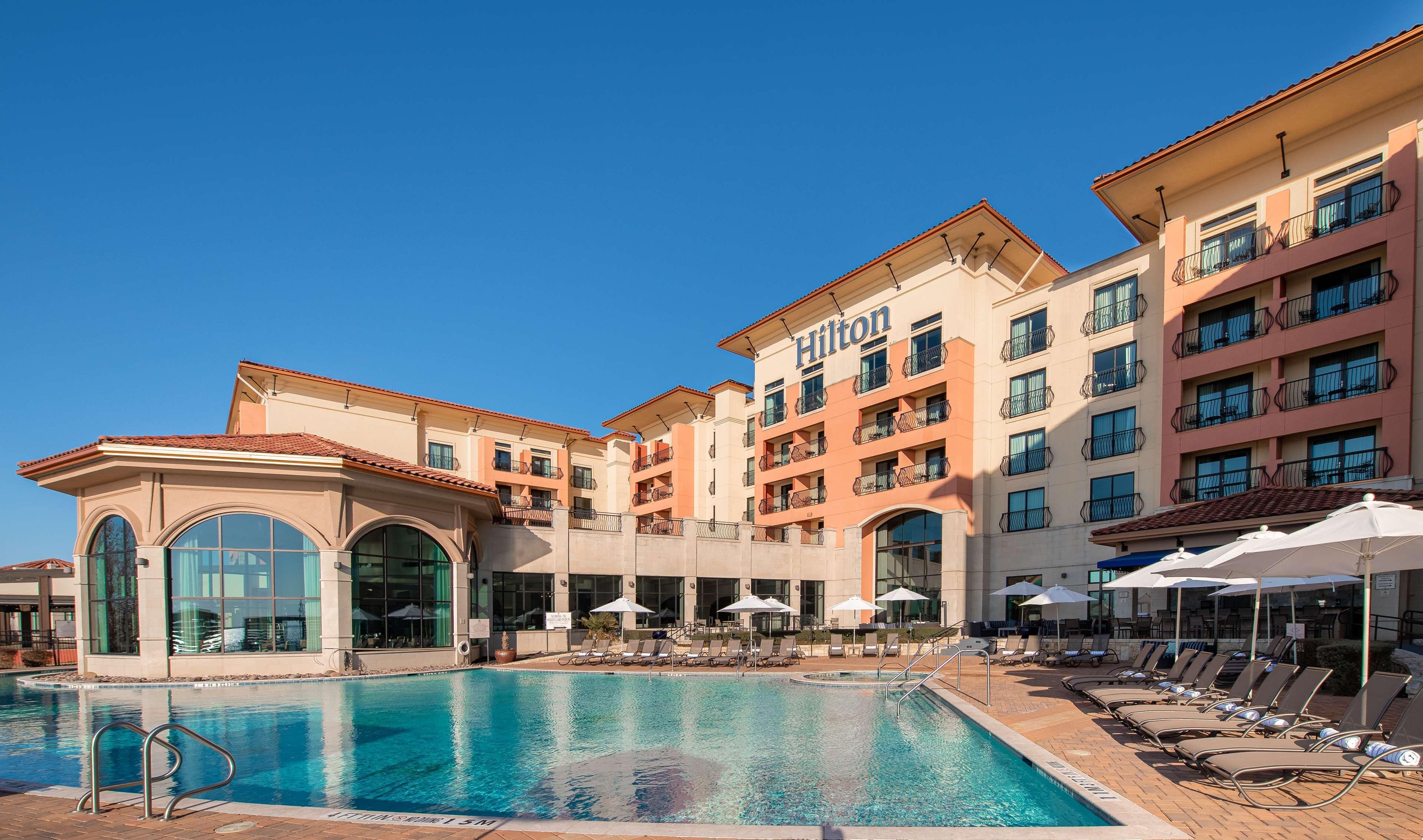 Hilton Dallas/Rockwall Lakefront Hotel מראה חיצוני תמונה