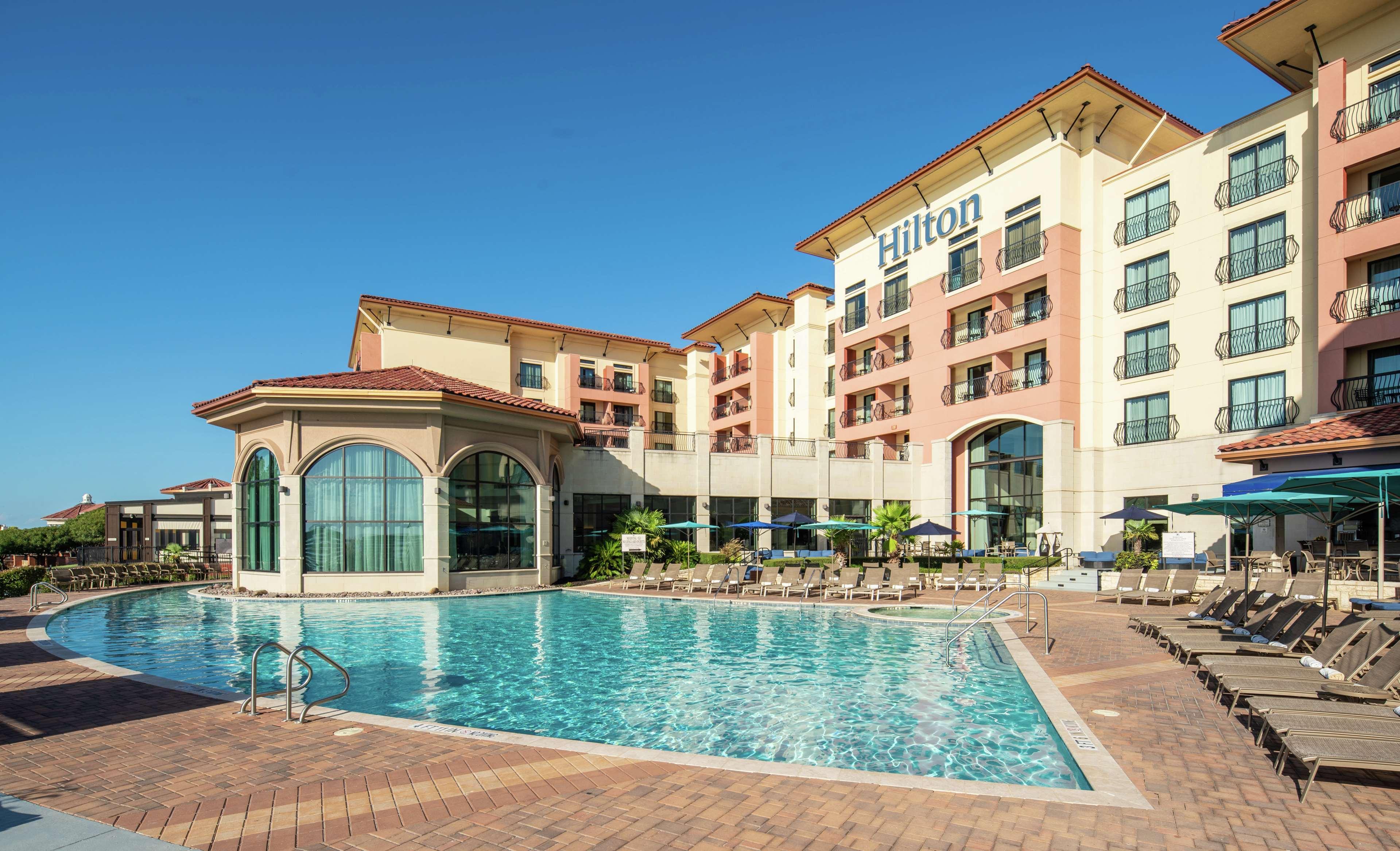 Hilton Dallas/Rockwall Lakefront Hotel מראה חיצוני תמונה