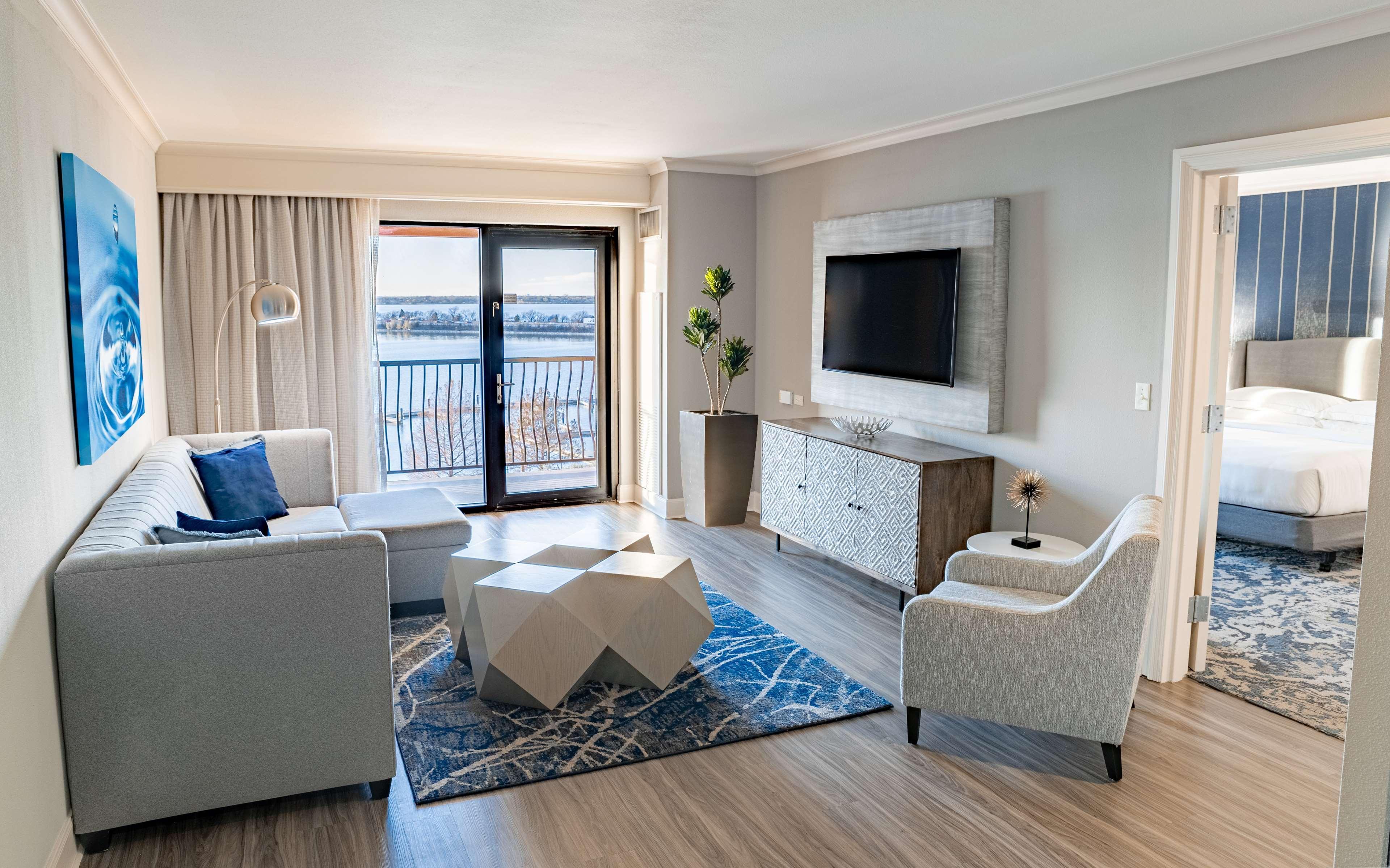 Hilton Dallas/Rockwall Lakefront Hotel מראה חיצוני תמונה